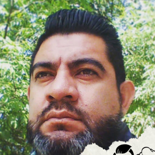 Manuel Mena Photo 32
