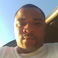 Derek Roach Photo 37