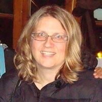 Pamela Dickinson Photo 29