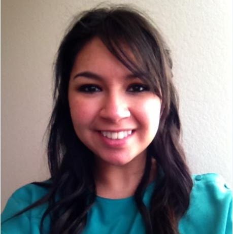 Stephanie Salinas Photo 17