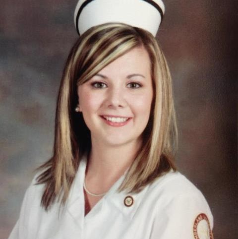 Lindsey Welch Photo 8