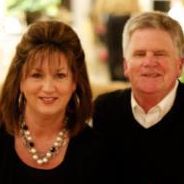 Laurie Parrish Photo 14