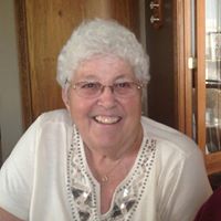 Janet Dunham Photo 15