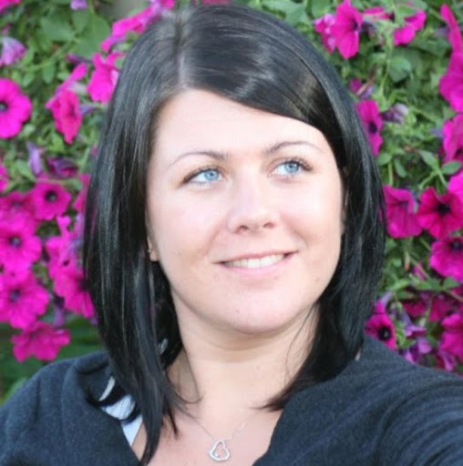 Kristine Hayward Photo 1
