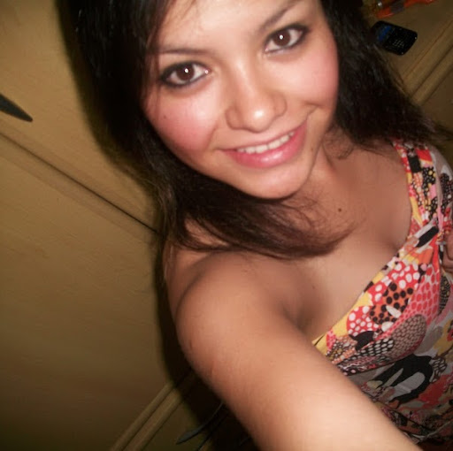 Jennifer Lucia Photo 9