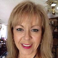 Debbie Howard Photo 21