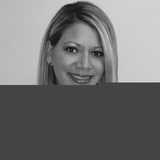 Michelle Torres Photo 48