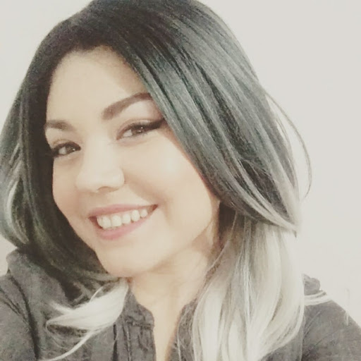 Alejandra Navarro Photo 10