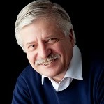 Robert Dasilva Photo 25