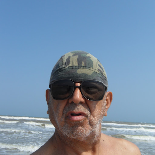Manuel Abarca Photo 11