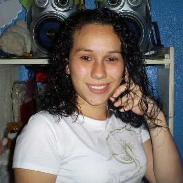 Stephanie Gonzalez Photo 35