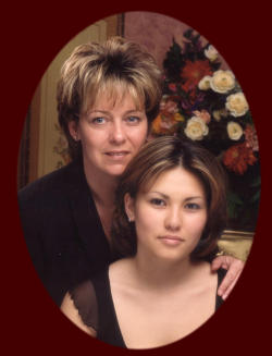 Lynn Adams Photo 16