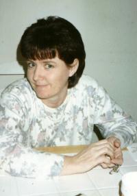 Kathleen Lloyd Photo 24