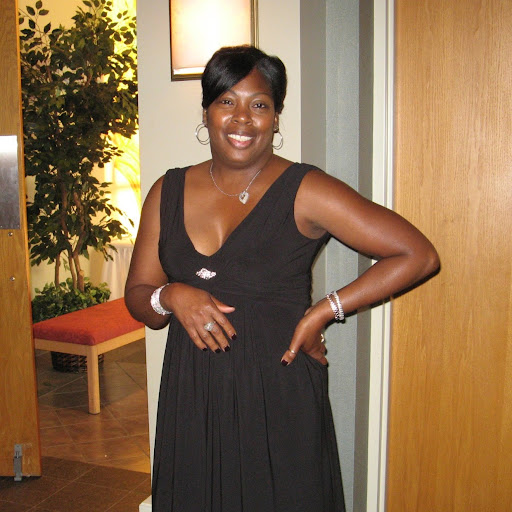 Debra Maxwell Photo 30