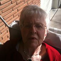 Doris Summers Photo 15