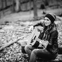 Michelle Mclean Photo 32