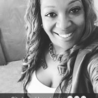 Erica Robinson Photo 34