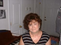 Betty Clark Photo 29