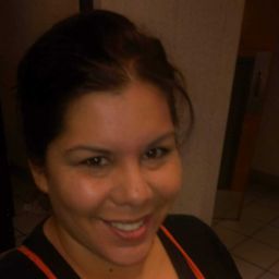 Stephanie Alva Photo 8