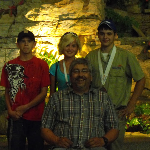 Ronald Tuttle Photo 9