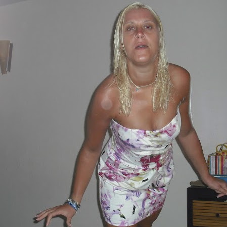 Amy Biggs Photo 24