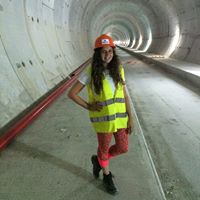 Dana Li Photo 13