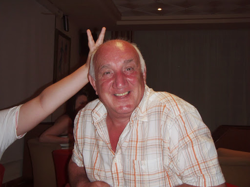 Phillip James Photo 26
