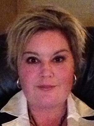 Genevieve Nadeau Photo 4