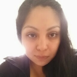 Adriana Robles Photo 10