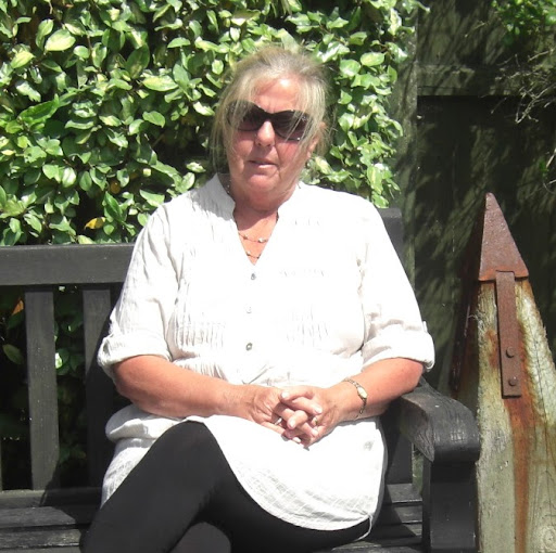 Ann Reynolds Photo 8