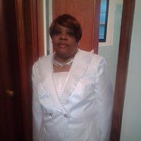 Yolanda James Photo 13