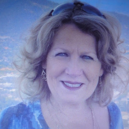 Sandra Hunter Photo 23