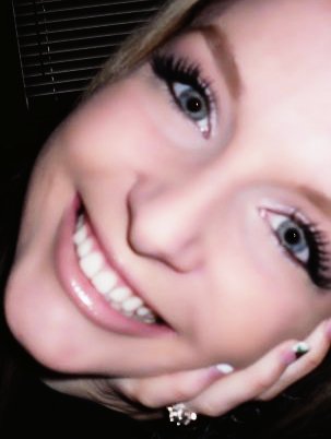 Alison Hayes Photo 9