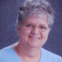 Ruth Warren Photo 21