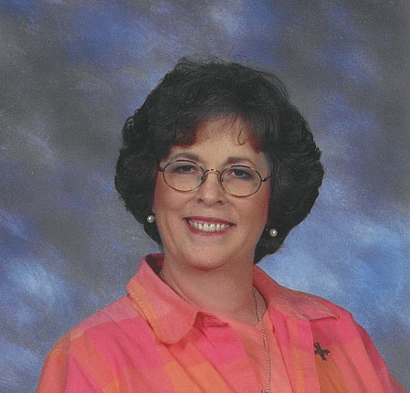 Vicki Moore Photo 34