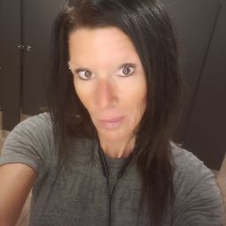 Lora Turner Photo 8