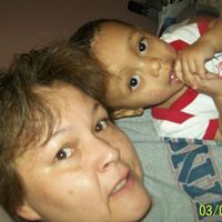 Jennifer Peltier Photo 28