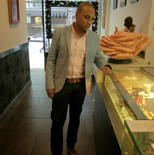 Fausto Montano Photo 4