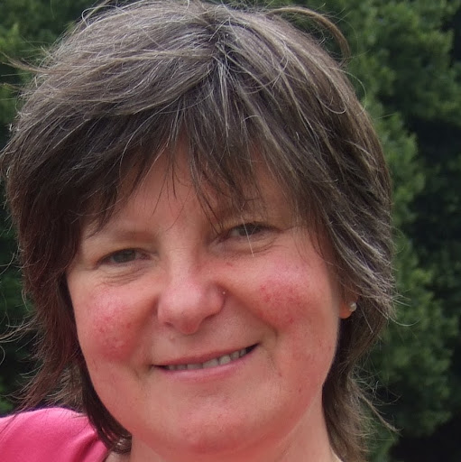 Kathleen Saunders Photo 17
