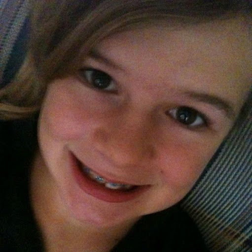 Kristen Webb Photo 13