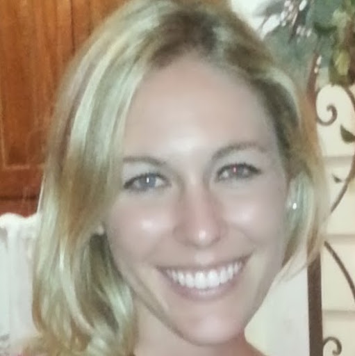 Lisa Tyler Photo 34