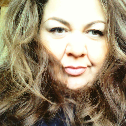 Gloria Gallegos Photo 37
