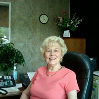 Martha Hayes Photo 16