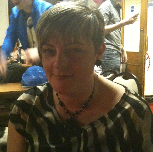 Sarah Hopkins Photo 30