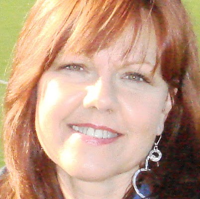 Rebecca Roberts Photo 16