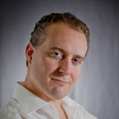 Emilio Castro Photo 32
