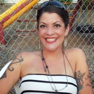Robyn Norris Photo 4