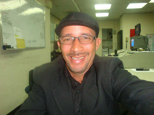 Reinaldo Perez Photo 22