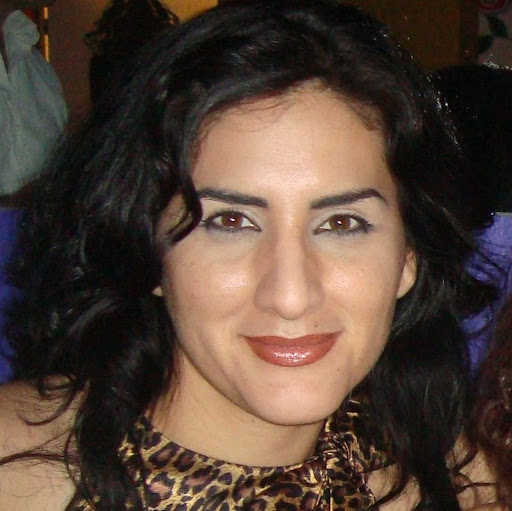 Claudia Robles Photo 39