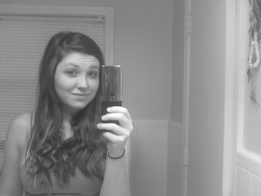 Carly Andrews Photo 6